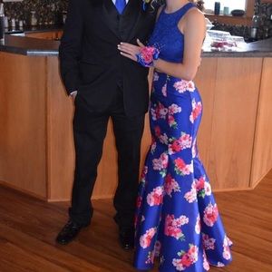 B Darlin Prom Dress size 2